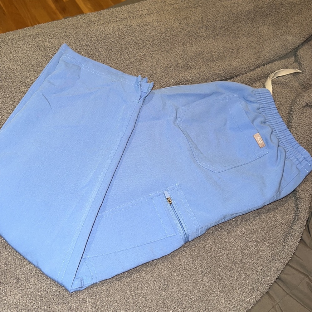 Figs scrub pants